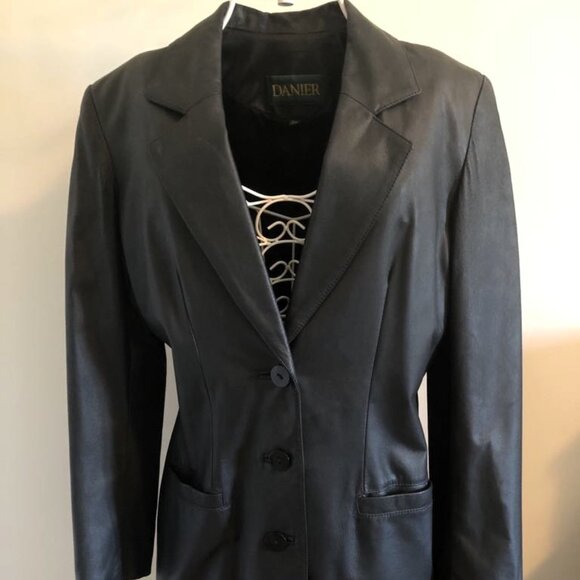 Vintage Danier Leather Blazer (S/M) - Picture 1 of 3